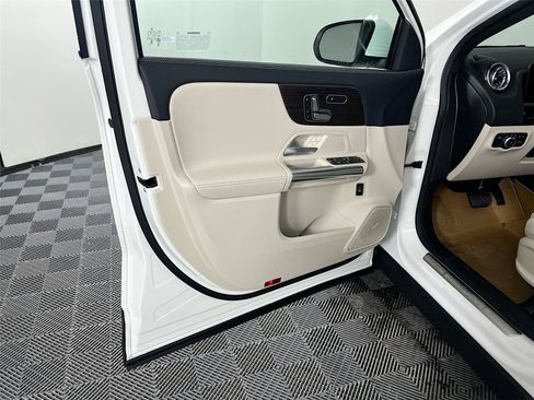 Certified 2026 Mercedes-Benz GLA 250 4MATIC image 15