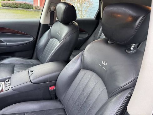 Used 2010 INFINITI EX35 Journey image 16