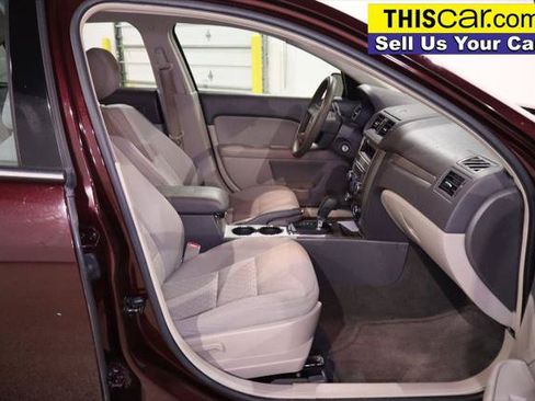 Used 2011 Ford Fusion SE w/ 201A Rapid Spec Order Code FWD image 25