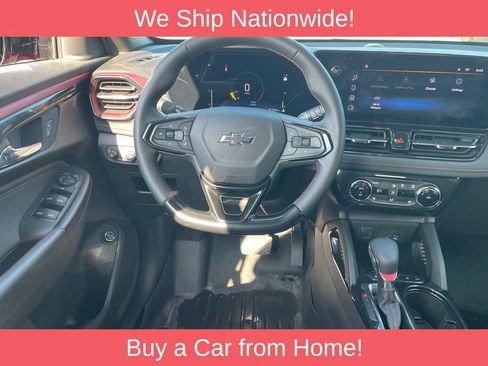 Used 2025 Chevrolet TrailBlazer RS w/ Convenience Package AWD/4WD image 12