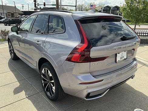 New 2026 Volvo XC60 B5 Plus w/ Protection Package Premier AWD/4WD image 10