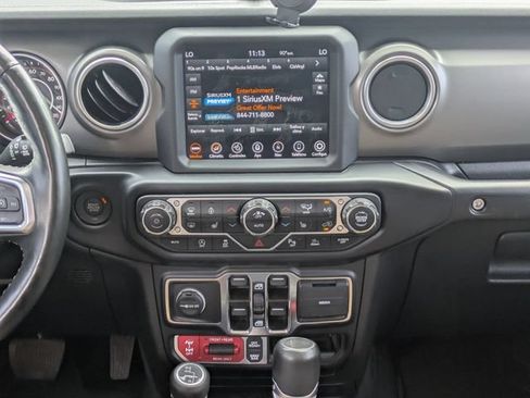 Used 2022 Jeep Wrangler Unlimited Rubicon w/ LED Lighting Group AWD/4WD image 18