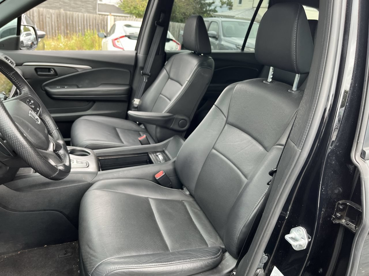 Used 2023 Honda Passport EX-L image 5