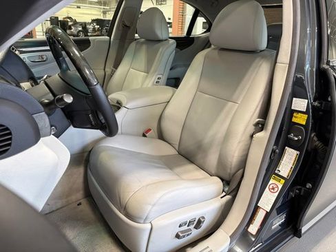 Used 2007 Lexus LS 460 RWD image 14