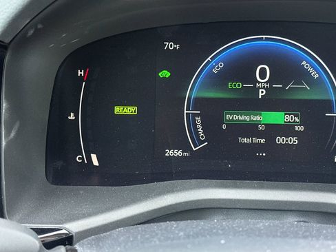 Used 2026 Toyota Camry LE FWD image 28