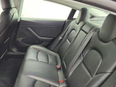 Used 2021 Tesla Model 3 Standard Range Plus RWD image 23