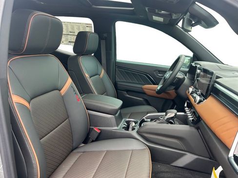 New 2026 GMC Canyon AT4 w/ Nightfall Edition AWD/4WD image 26