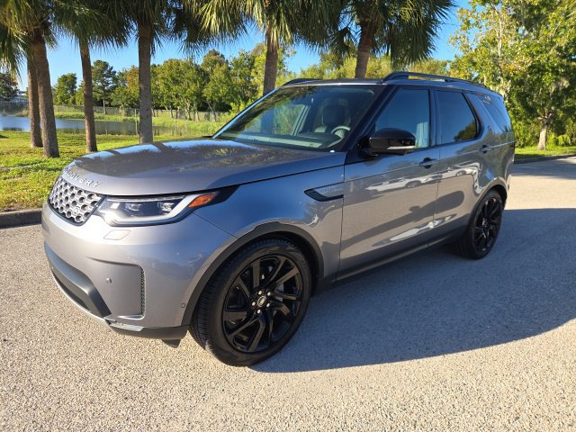 Used 2025 Land Rover Discovery S AWD/4WD image 1
