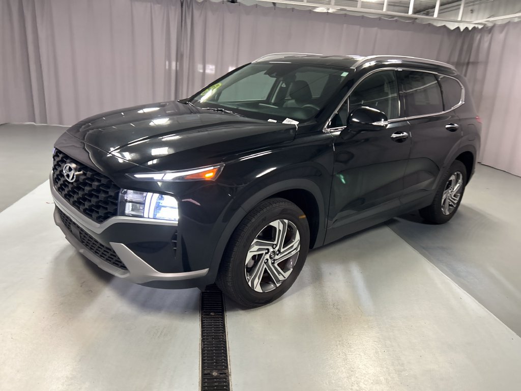 Used 2023 Hyundai Santa Fe SEL FWD image 3