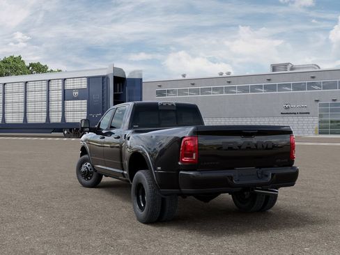 New 2026 RAM 3500 Limited AWD/4WD image 4
