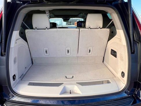 Used 2021 Cadillac Escalade Sport Platinum image 6