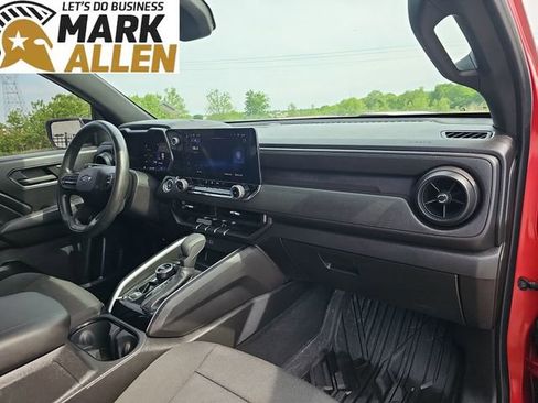 Used 2024 Chevrolet Colorado Trail Boss w/ Advanced Trailering Package AWD/4WD image 29