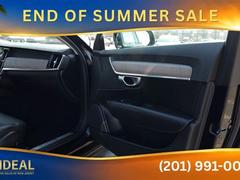 Used 2023 Volvo S90 B6 Plus AWD/4WD image 25