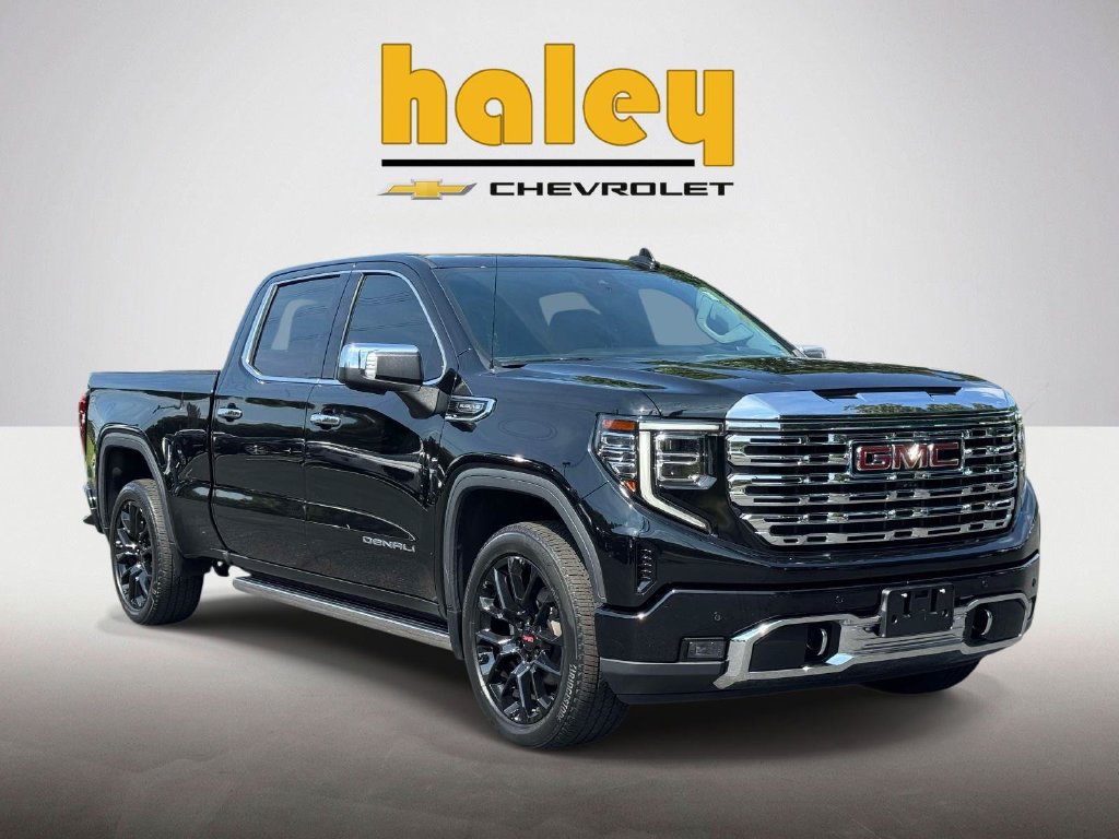 Used 2023 GMC Sierra 1500 Denali w/ Denali Reserve Package AWD/4WD image 1