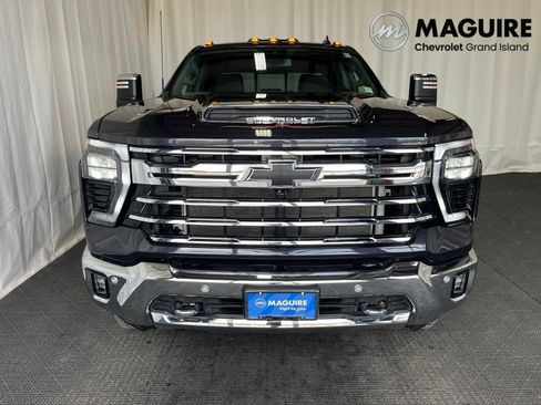 Used 2024 Chevrolet Silverado 2500 LTZ w/ LTZ Plus Package AWD/4WD image 30