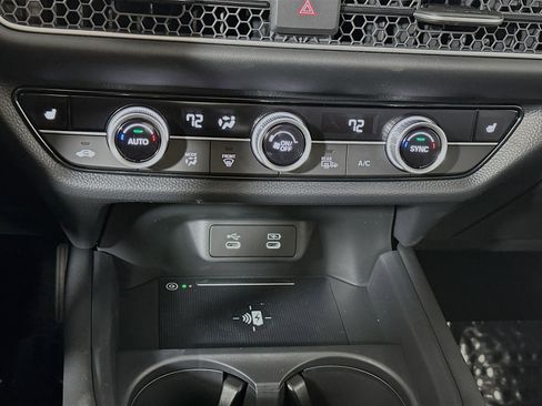 New 2026 Honda HR-V EX-L image 15