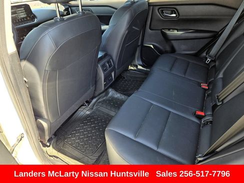 Used 2023 Nissan Rogue SL w/ SL Premium Package FWD image 14