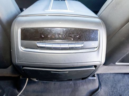 Used 2023 Cadillac Escalade ESV V image 18