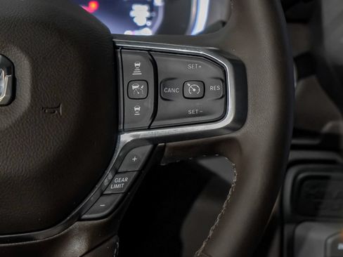 Used 2026 RAM 3500 Laramie AWD/4WD image 17