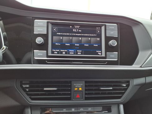 Used 2023 Volkswagen Jetta S image 24