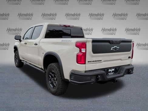 Used 2026 Chevrolet Silverado 1500 ZR2 w/ ZR2 Bison Edition AWD/4WD image 9
