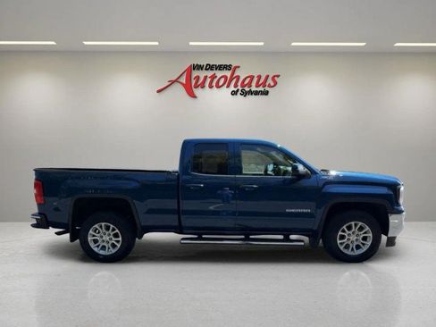 Used 2019 GMC Sierra 1500 SLE w/ SLE Value Package AWD/4WD image 8