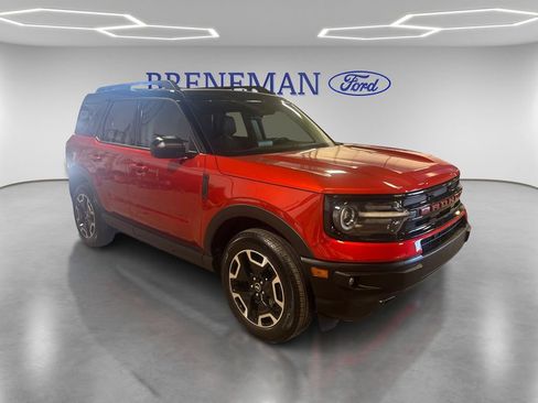 Used 2024 Ford Bronco Sport Outer Banks image 3
