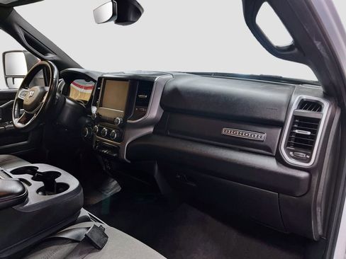 Used 2024 RAM 2500 Big Horn AWD/4WD image 26