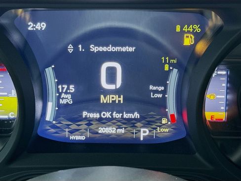 Used 2024 Jeep Wrangler Unlimited AWD/4WD image 8
