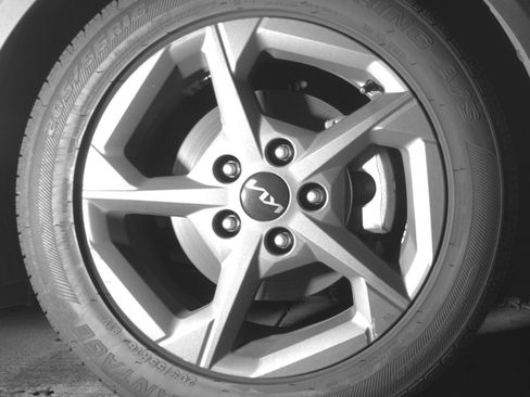 Used 2025 Kia K4 LXS image 13