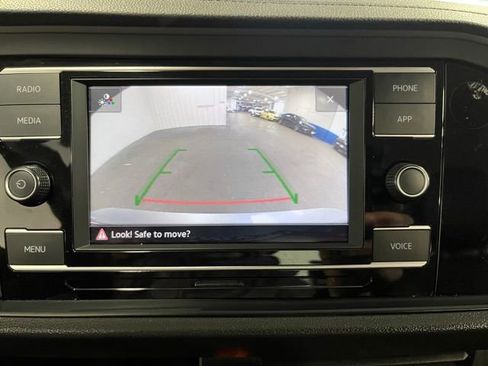 Used 2024 Volkswagen Jetta SE image 28