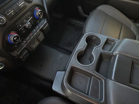 Used 2022 Chevrolet Silverado 2500 LTZ w/ Z71 Off-Road Package image 19