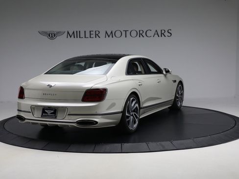 New 2025 Bentley Flying Spur Plug-In Hybrid image 7