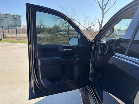 Used 2021 GMC Sierra 1500 Denali w/ Denali Ultimate Package image 10