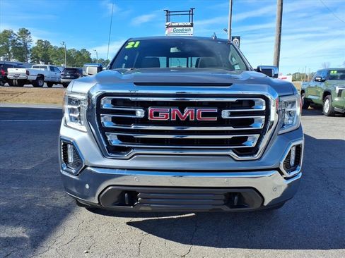 Used 2021 GMC Sierra 1500 SLT image 2