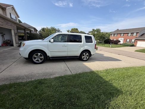 Used 2015 Honda Pilot EX-L image 2