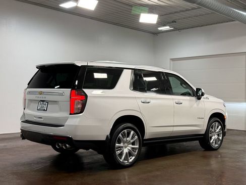 Used 2021 Chevrolet Tahoe High Country w/ Premium Package AWD/4WD image 23