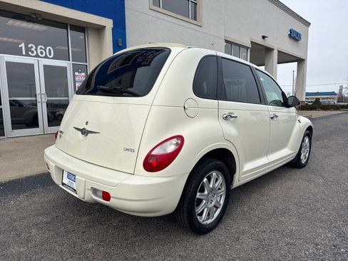 Used 2007 Chrysler PT Cruiser Limited image 16