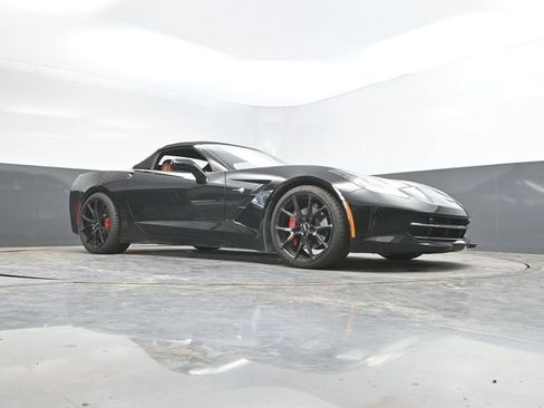 Used 2019 Chevrolet Corvette Stingray Convertible w/ 2LT Preferred Equipment Group RWD image 40