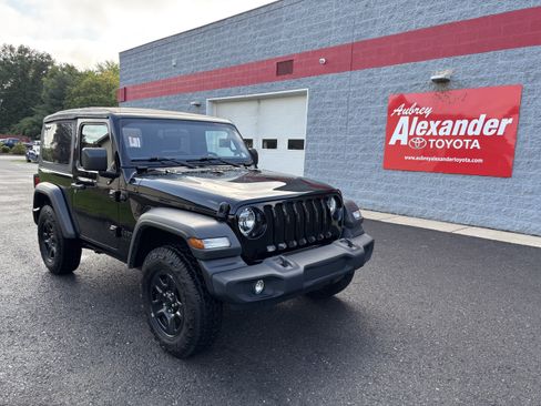 Used 2023 Jeep Wrangler Sport AWD/4WD image 1