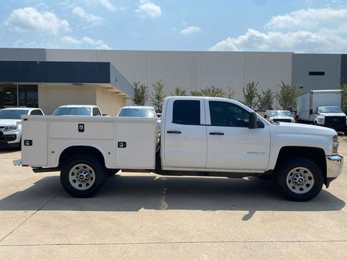 Used 2016 Chevrolet Silverado 3500 W/T image 6