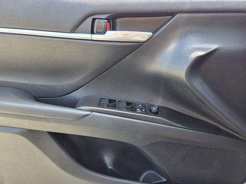 Used 2024 Toyota Camry SE image 24