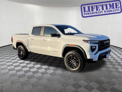 New 2026 GMC Canyon Elevation w/ Convenience Package