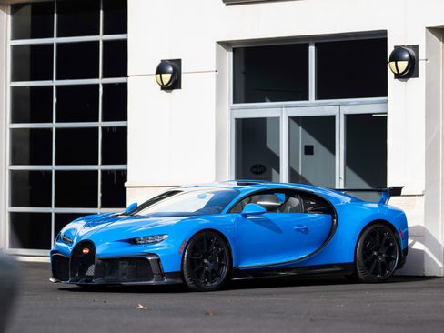 Used 2021 Bugatti Chiron Pur Sport image 56
