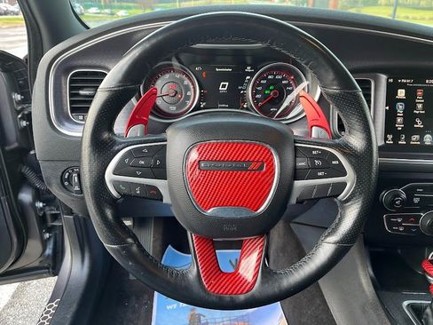 Used 2016 Dodge Charger R/T Scat Pack w/ Beats Audio Group image 12