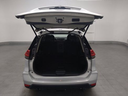 Used 2018 Nissan Rogue SL FWD image 29