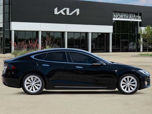 Used 2017 Tesla Model S 75 image 7