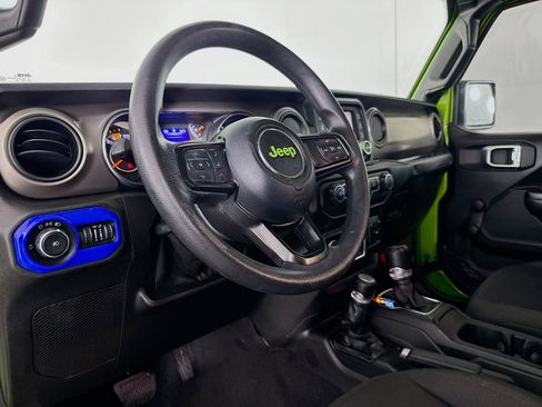 Used 2019 Jeep Wrangler Unlimited Sport AWD/4WD image 22