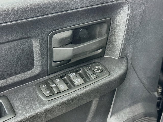 Used 2016 RAM 1500 Express w/ Popular Equipment Group AWD/4WD image 19