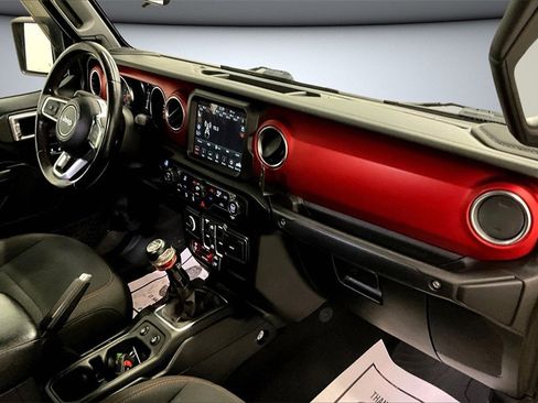 Used 2020 Jeep Gladiator Rubicon w/ Trailer Tow Package image 26